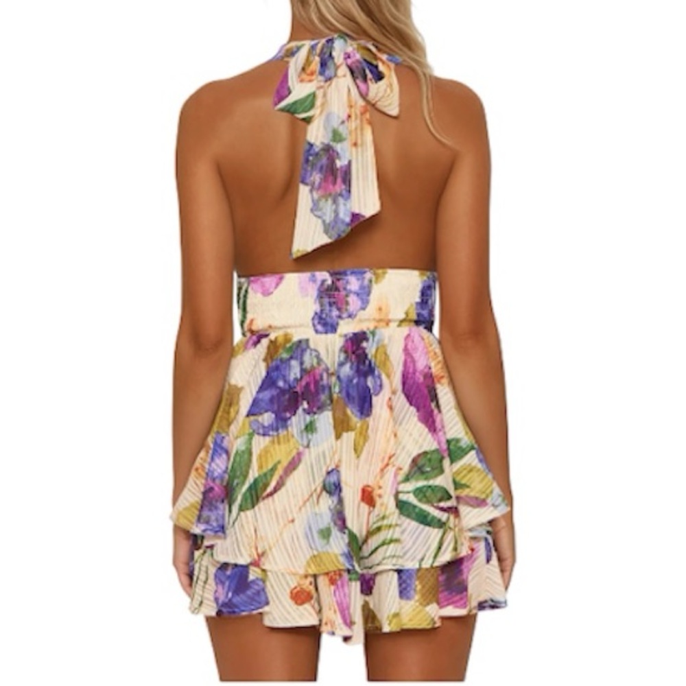 [Fashion Nova] Floral Halter Romper - Picture 3 of 5